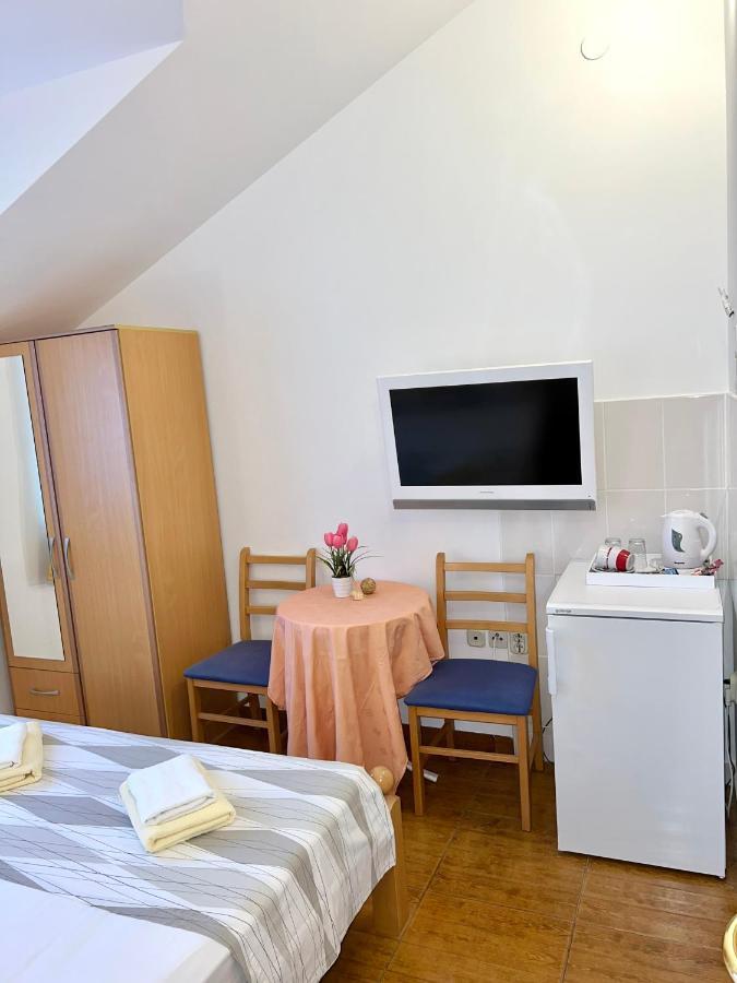 Vespera Apartments Bol Eksteriør bilde