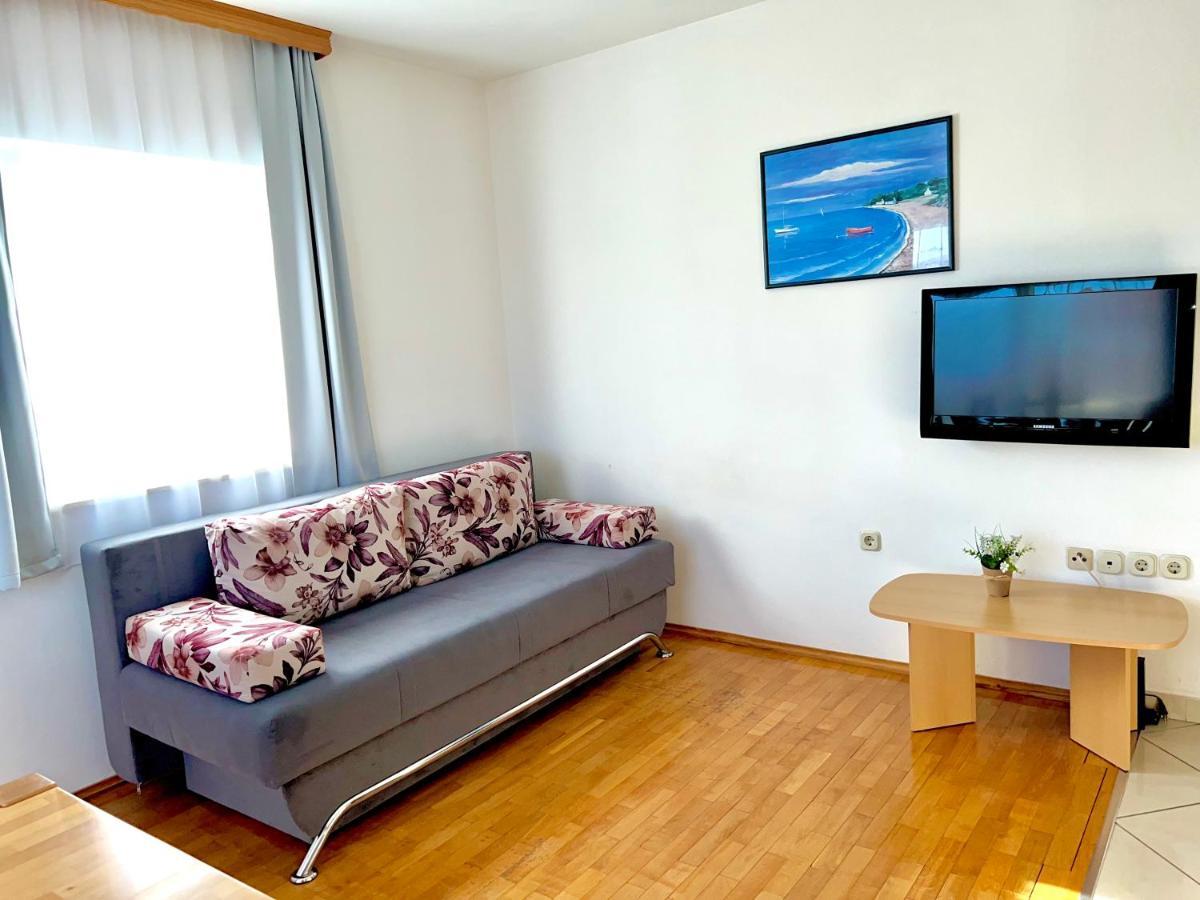 Vespera Apartments Bol Eksteriør bilde