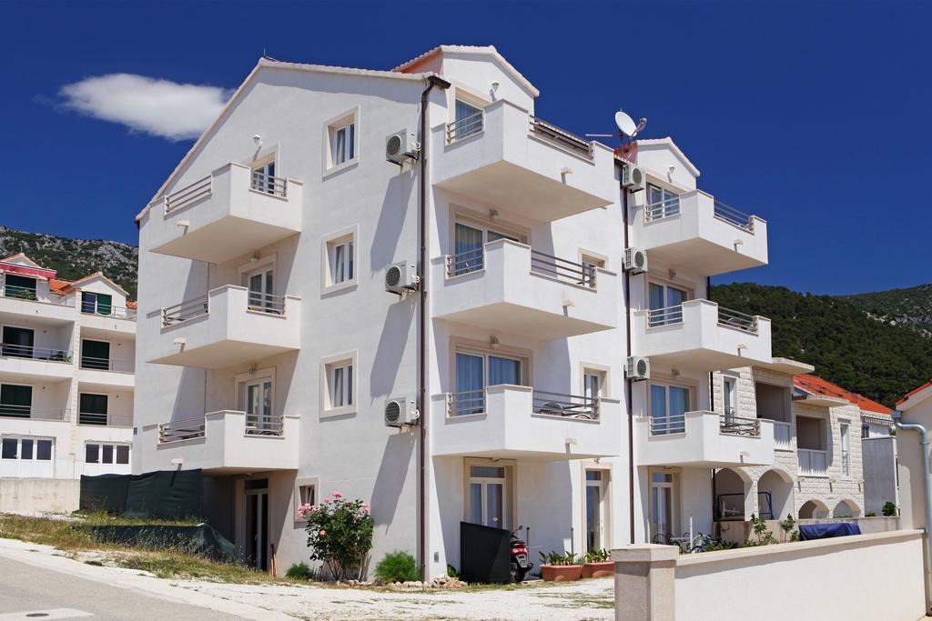 Vespera Apartments Bol Eksteriør bilde
